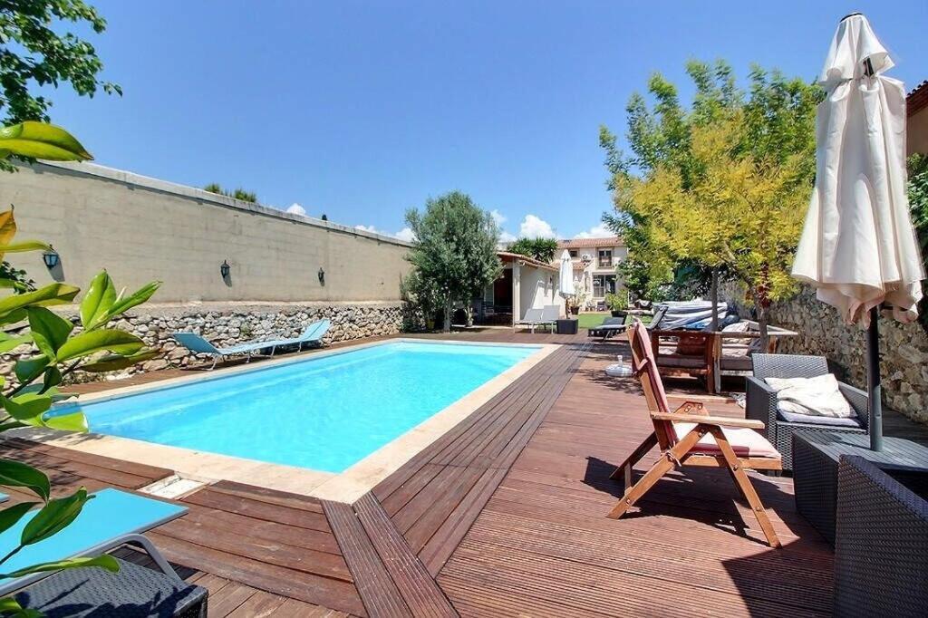 Villa Avec Piscine Et 3 Logements Ideale Groupe Μασσαλία Εξωτερικό φωτογραφία
