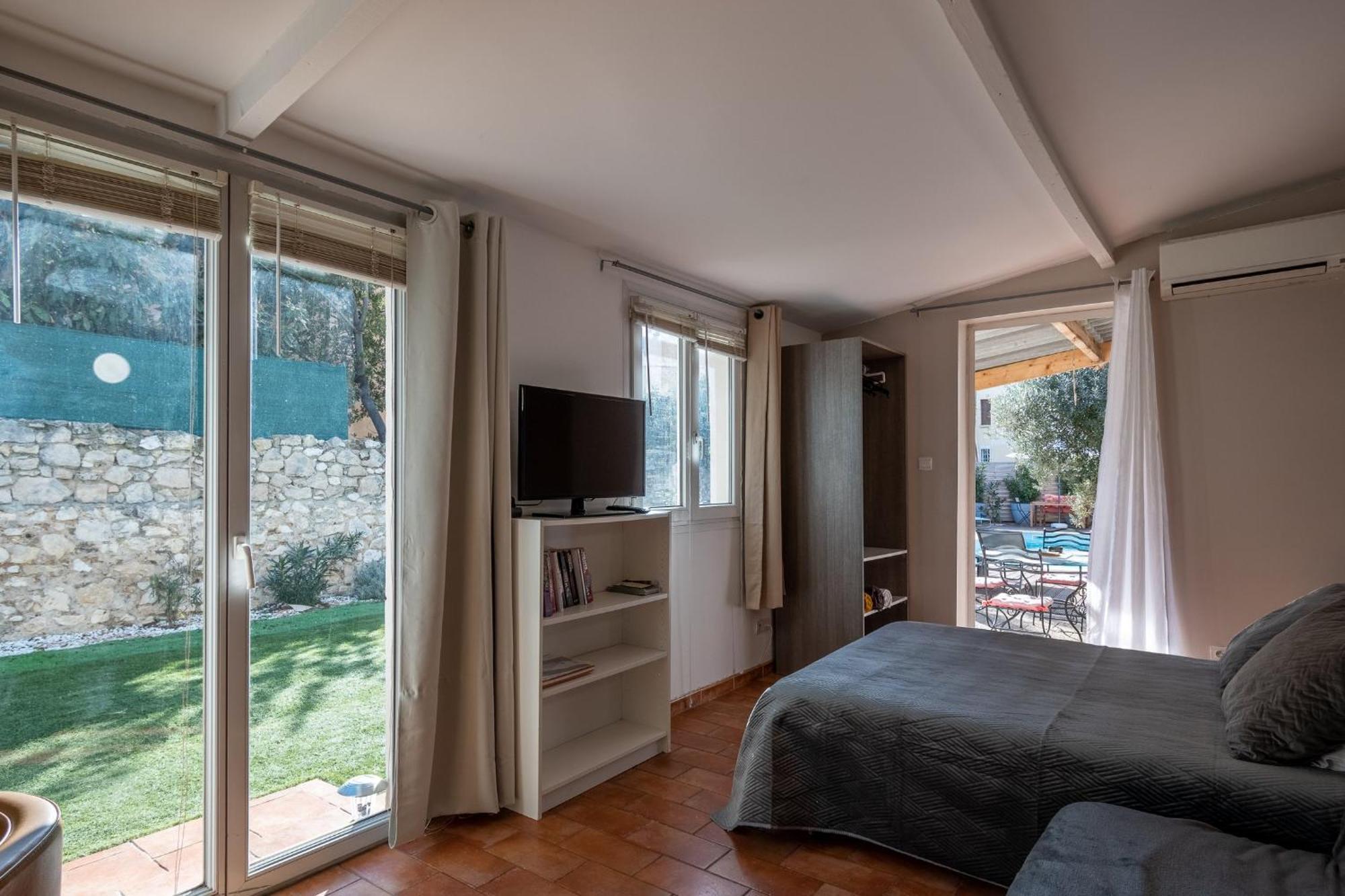 Villa Avec Piscine Et 3 Logements Ideale Groupe Μασσαλία Εξωτερικό φωτογραφία